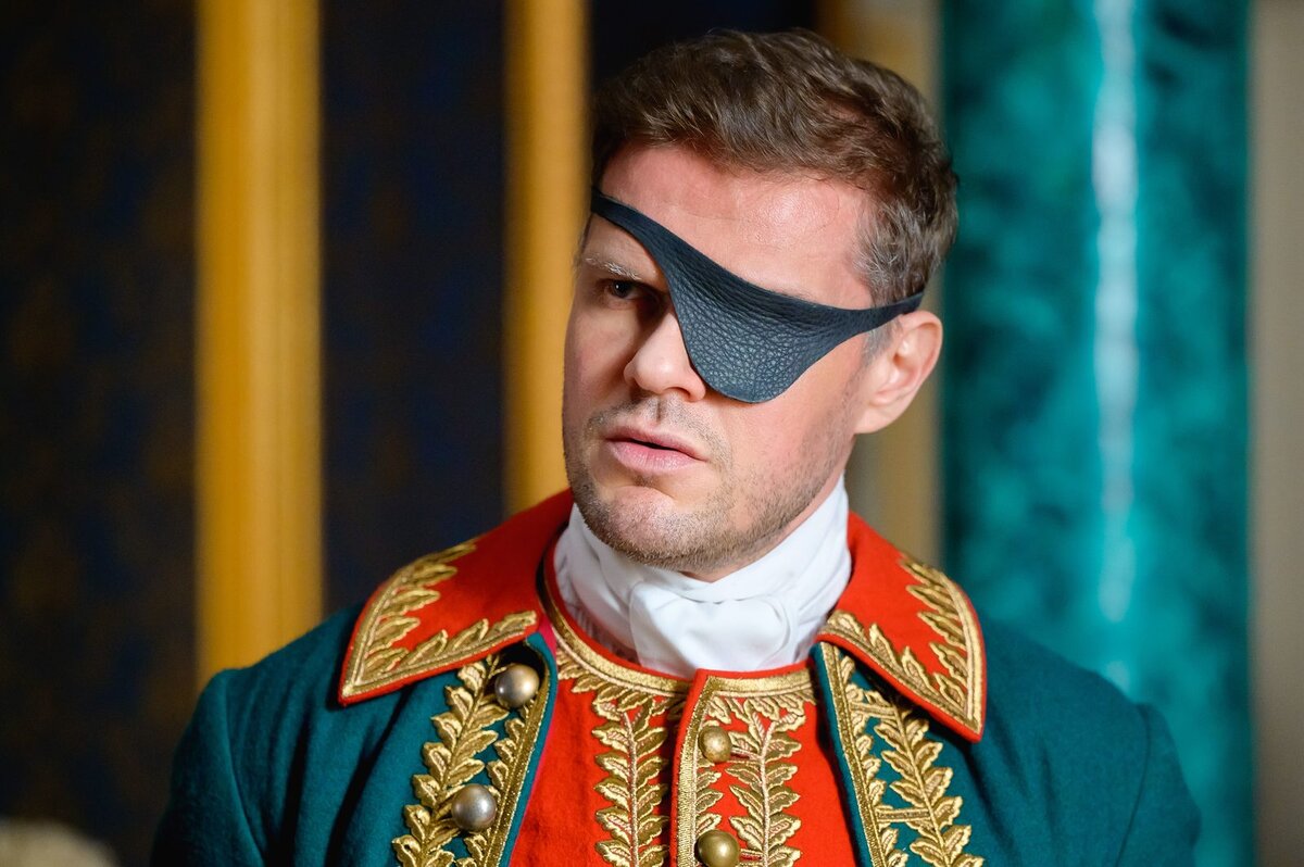 Ему в это время (Напомним - 1779 год) - ровно 40...