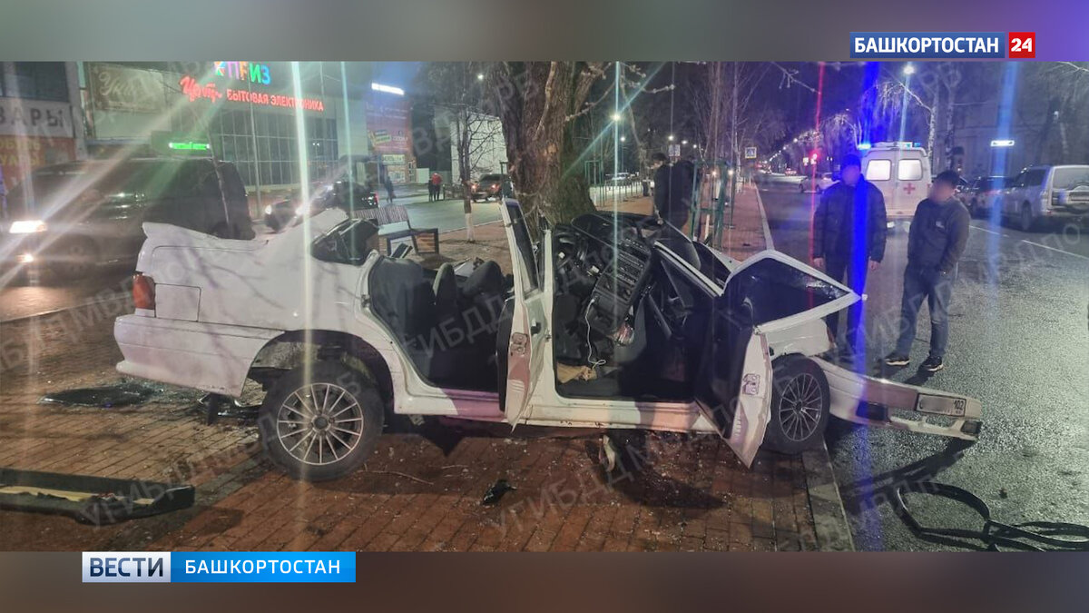    Водитель легковушки погиб после наезда на дерево в Башкирии