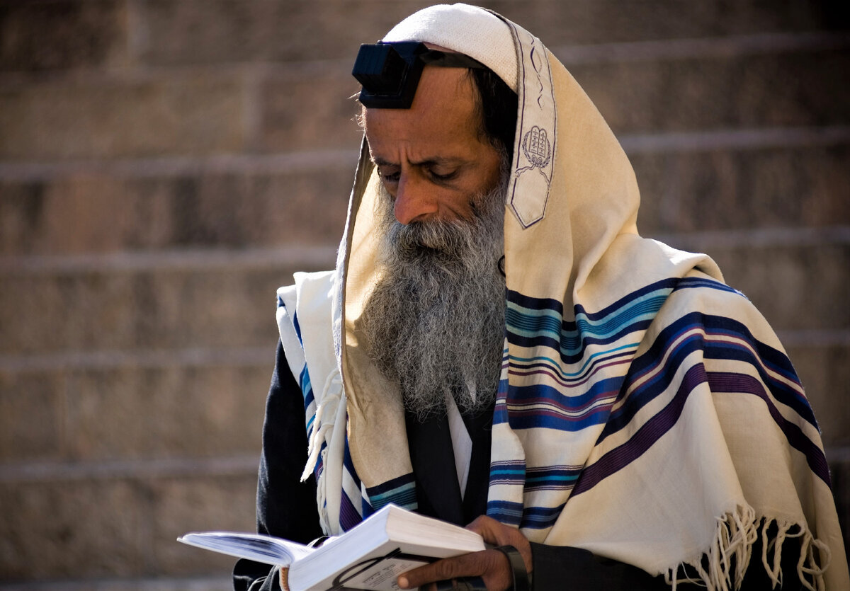 еврейский праздник рош ха шана. евреи хасиды и ортодоксы. народы религии иудаизм. евреи ортодоксы. иудаизм в израиле.