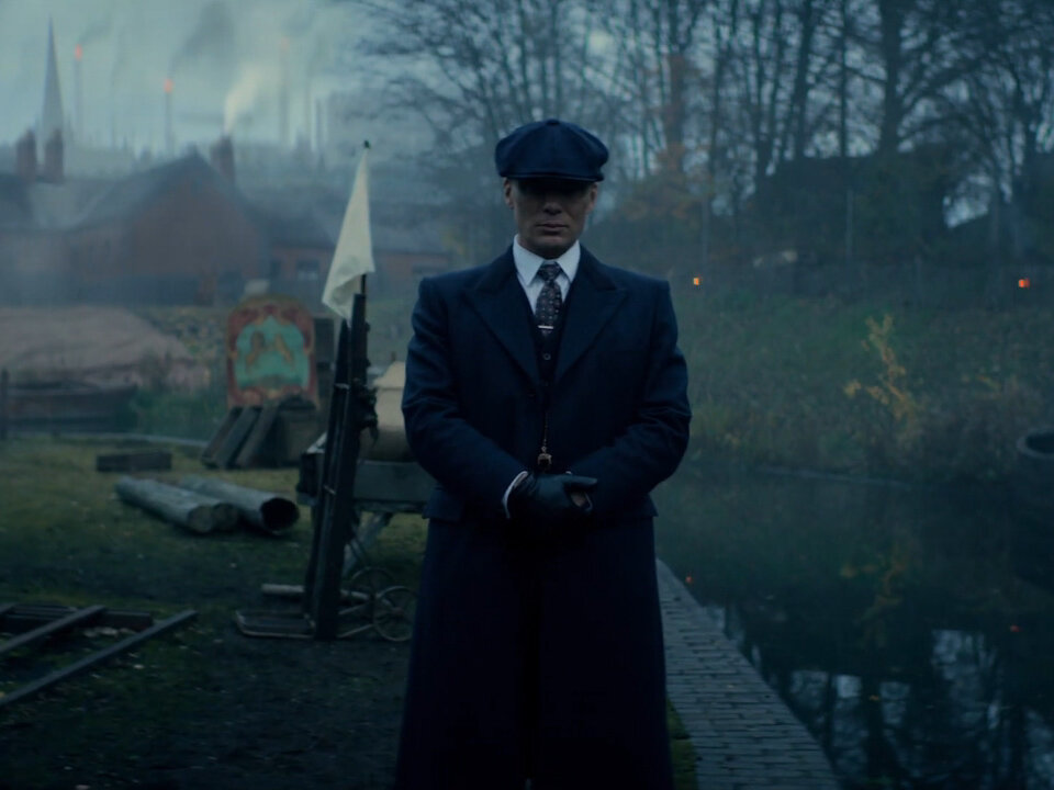 Кадр из сериала "Острые козырьки"