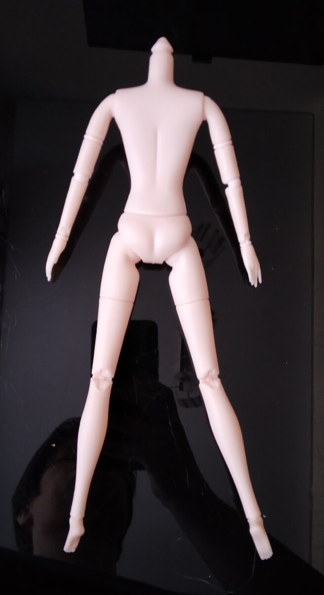 Вид со спины.