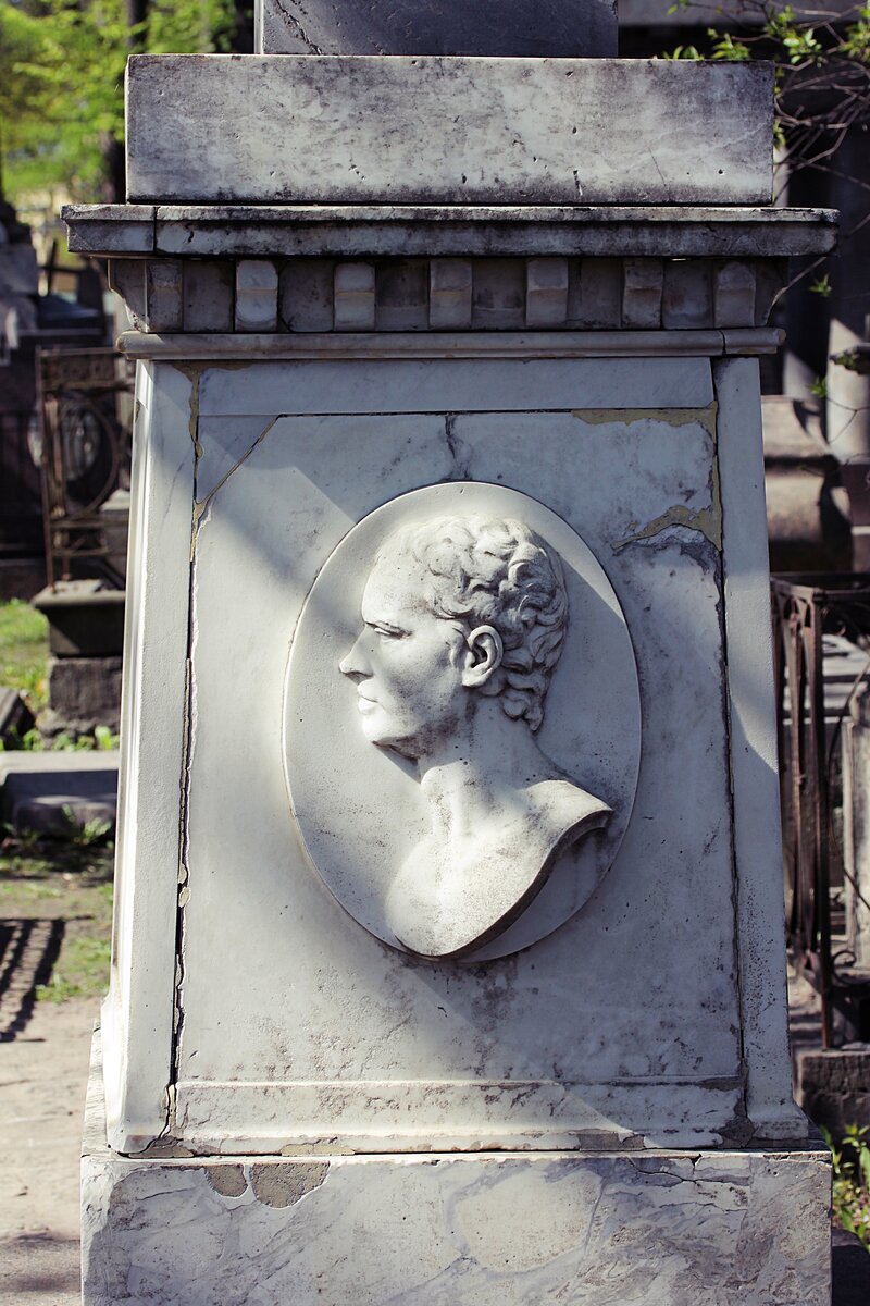 Надгробие М.И. Козловского, В.И. Демут-Малиновский, 1803г., Некрополь XVIII в.