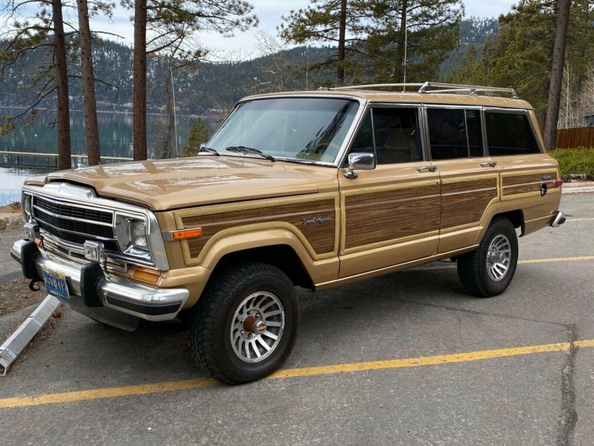 Jeep Wagoneer Шварценеггера