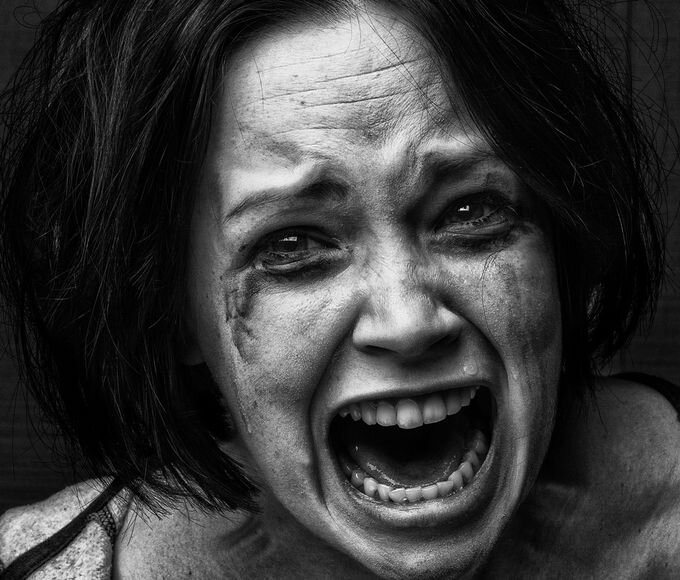 Пол экман базовые эмоции. Выражение лица больного человека. Активная мимика. Отвращение эмоция. Лицо человека анатомия мимика.