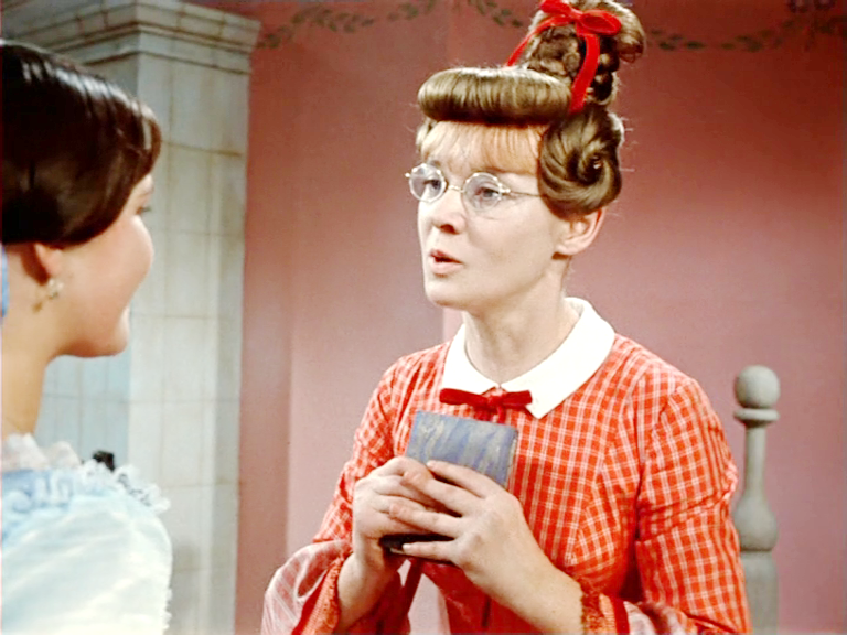 Женитьба Бальзаминова. Режиссёр Константин Воинов. 1965. Рейтинг фильма - 7,948; 781-е место в Золотой Тысяче.