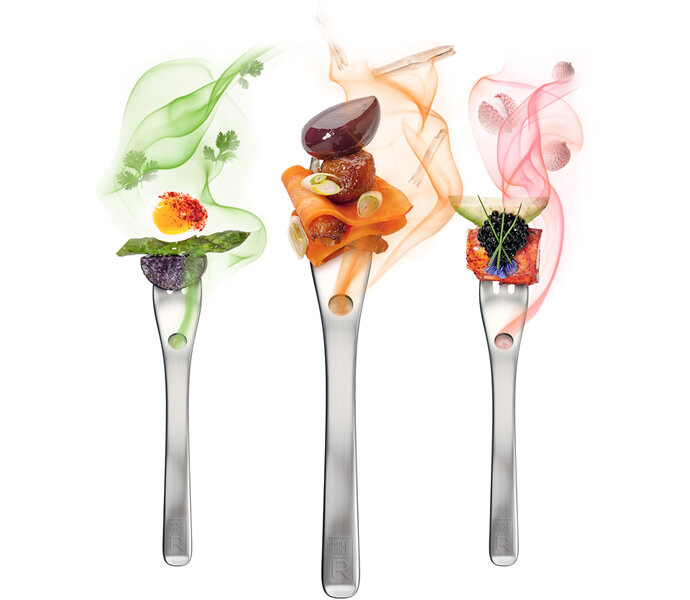 Устройство для еды AROMAFORK Фото взято с сайта https://dzen.ru/profile/editor/id/61dbea82f6c61817a3f99520/6550d173e497022ae8cb6656/edit
