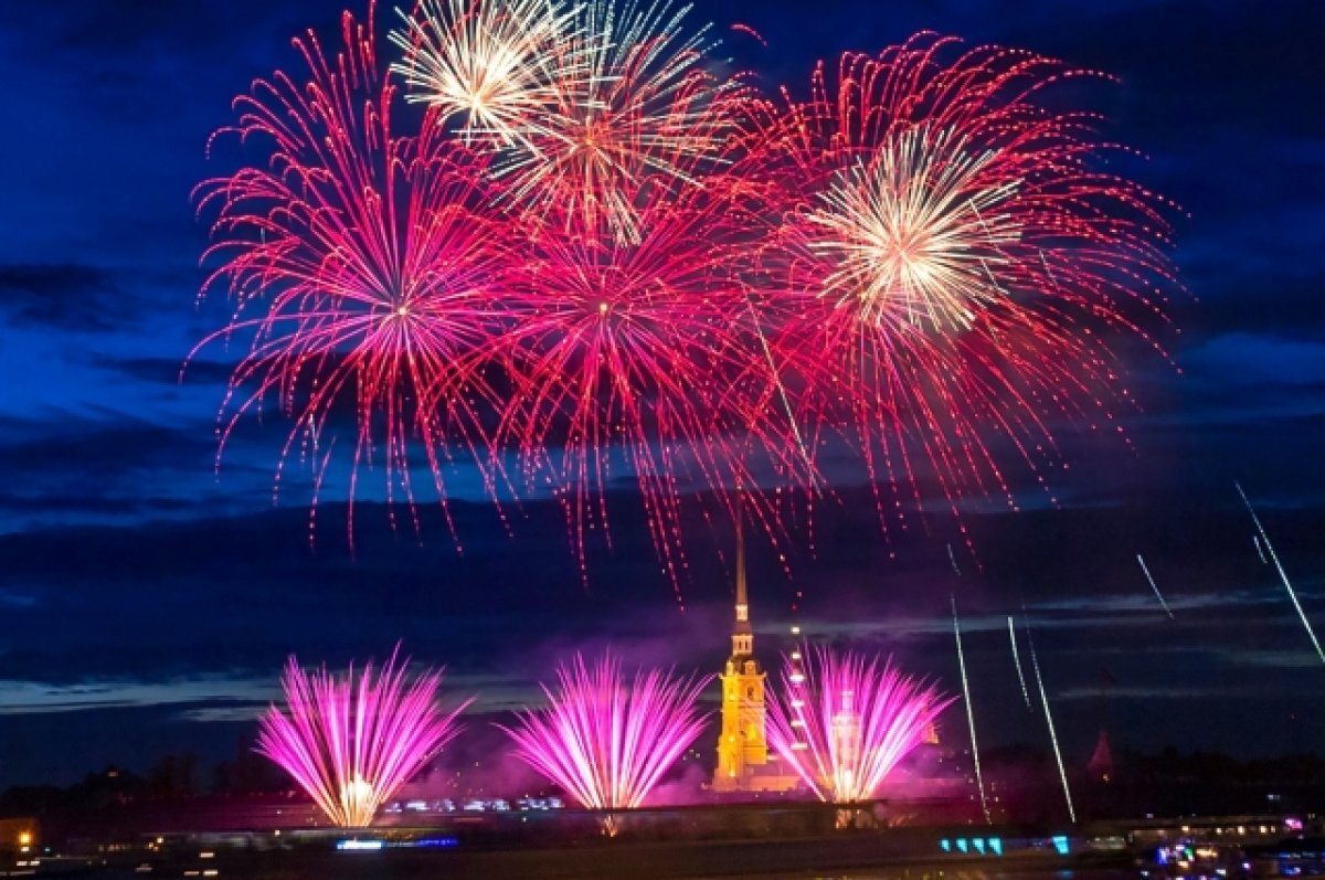    В Псковской области в новогоднюю ночь можно будет запускать салюты
