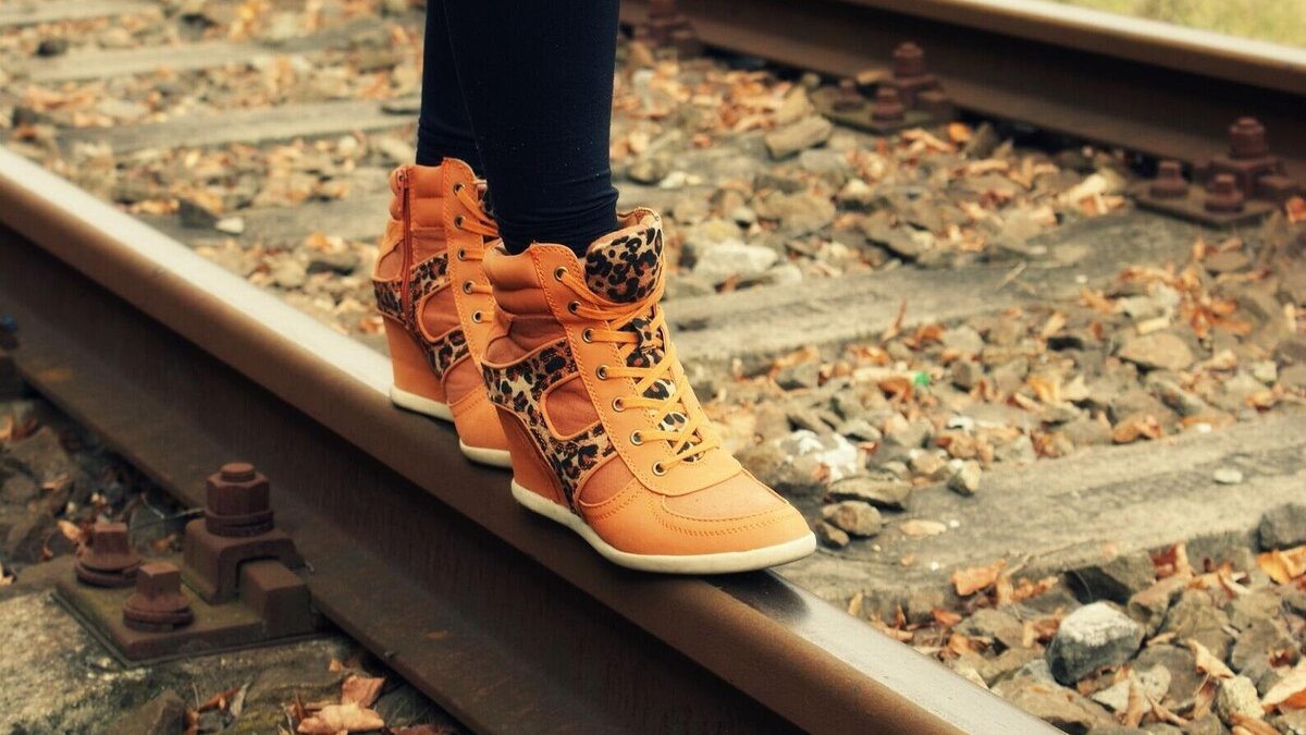    Эта зимняя обувь очистится моментально© PxHere