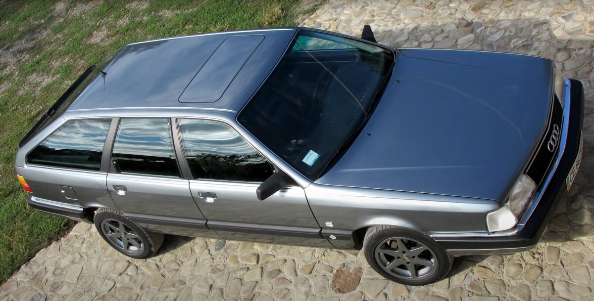 Audi 100 Avant Quattro с двигателем 2,3 литра 