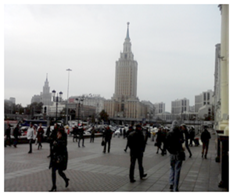 Москва. 2015 год. Комсомольская площадь