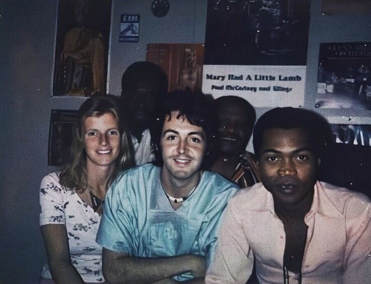 Линда, Пол, Фела Кути