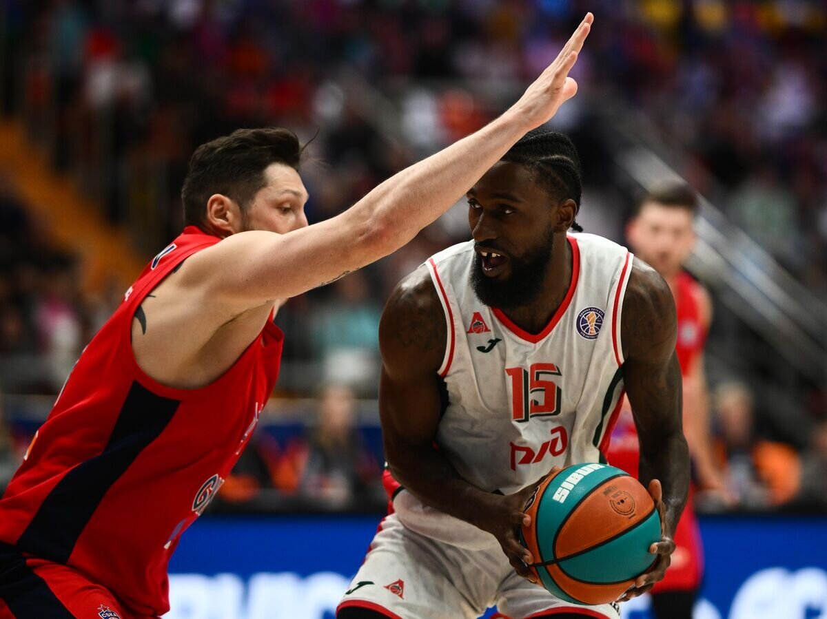    Баскетбол. Единая лига ВТБ. Матч ЦСКА - "Локомотив-Кубань"© РИА Новости / Владимир Астапкович