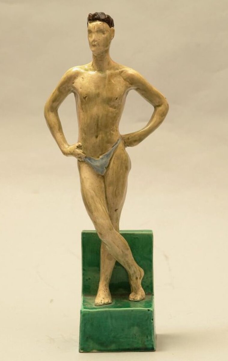 Лебедева Сарра Дмитриевна.Скульптура "Пловец". 1934-1936 гг. "Всероссийский музей декоративно-прикладного и народного искусства". ГоскаталогРФ.