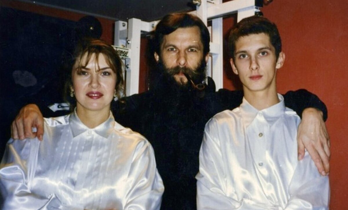 С бывшим мужем и сыном, 1997 год