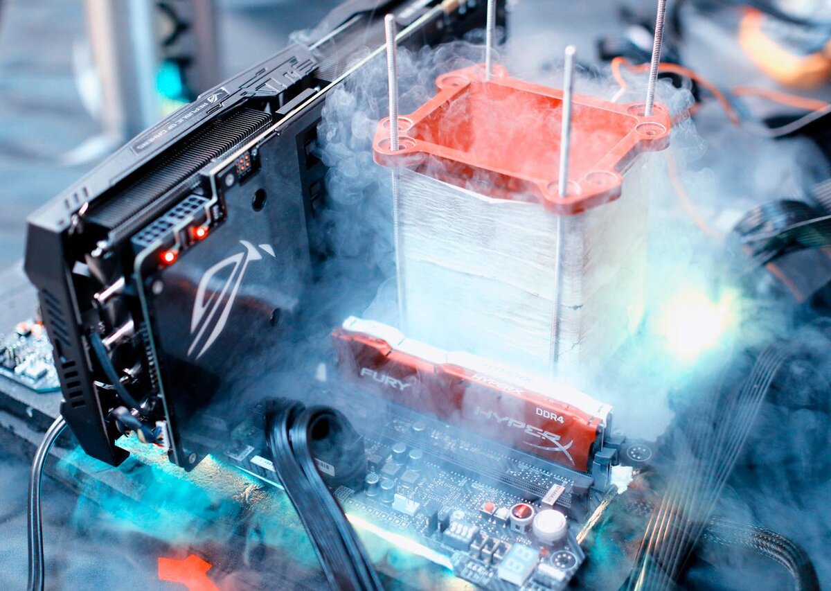 Оверклокинг компьютера. Overclocking. Оверклокер что это. Работа оверклокера. Оверклокинг рекорды.