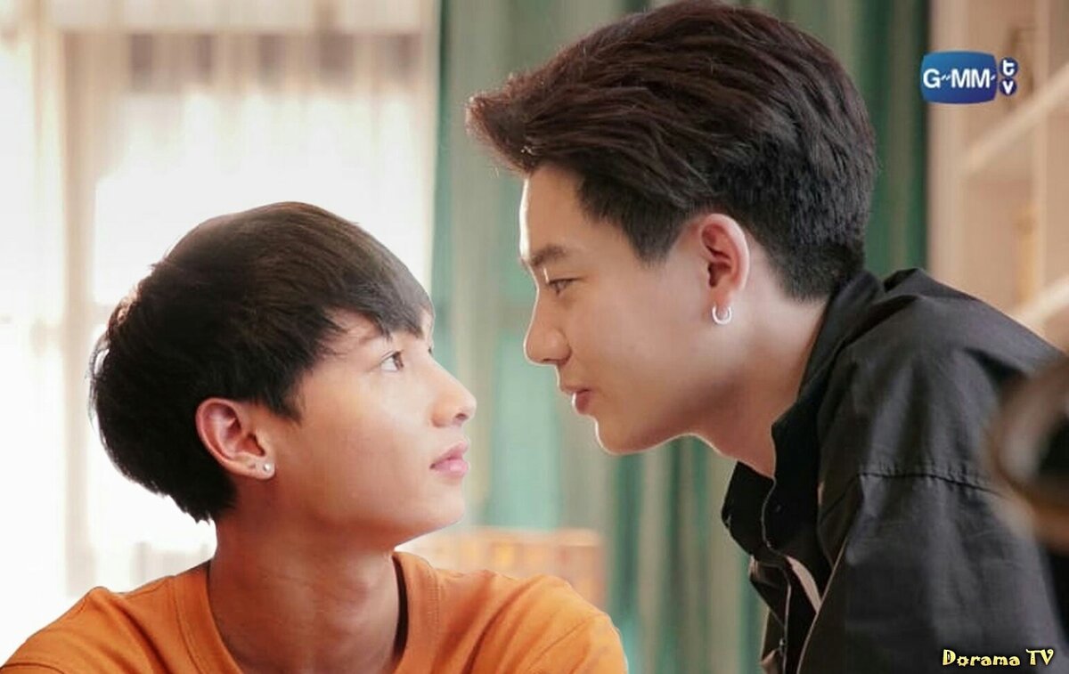 аттхапхан пхунсават и джумпол адулкиттипорн. теория любви 7. теория любви дорама обложка. чиннарат сирипхонгчхавалит. ган аттапхан пунсават.