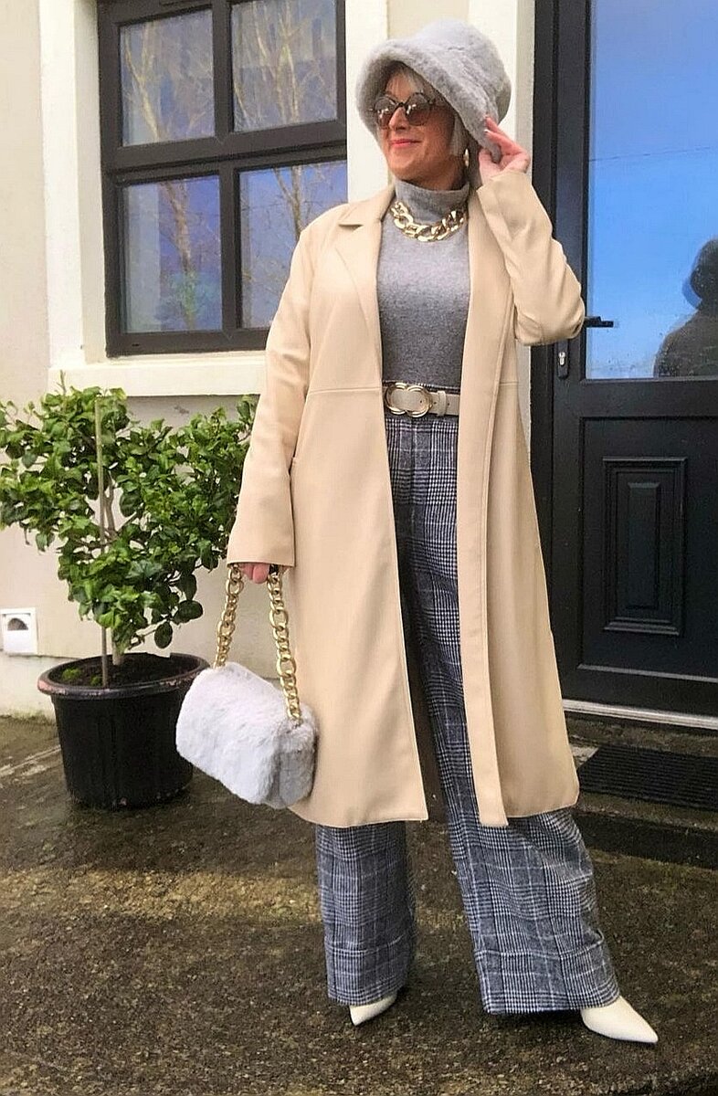 Монохромное сочетание - стилевой прием, который помогает выглядеть интересно.