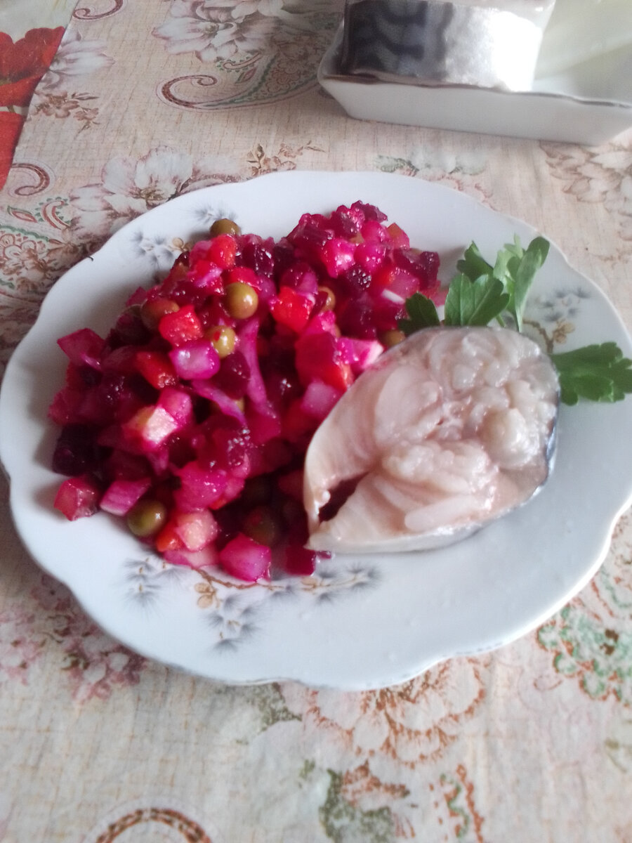 Винегрет с солёной скумбрией