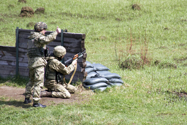    У ВСУ не получаются атаки на донецком направлении, заявил Василий Дандыкин