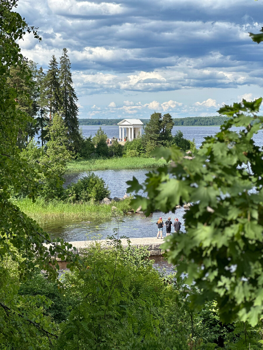  Парк Монрепо