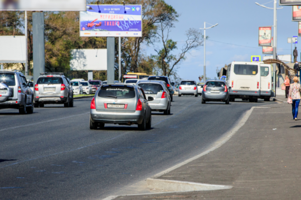    Водителям напомнили об ограничениях на Некрасовском путепроводе