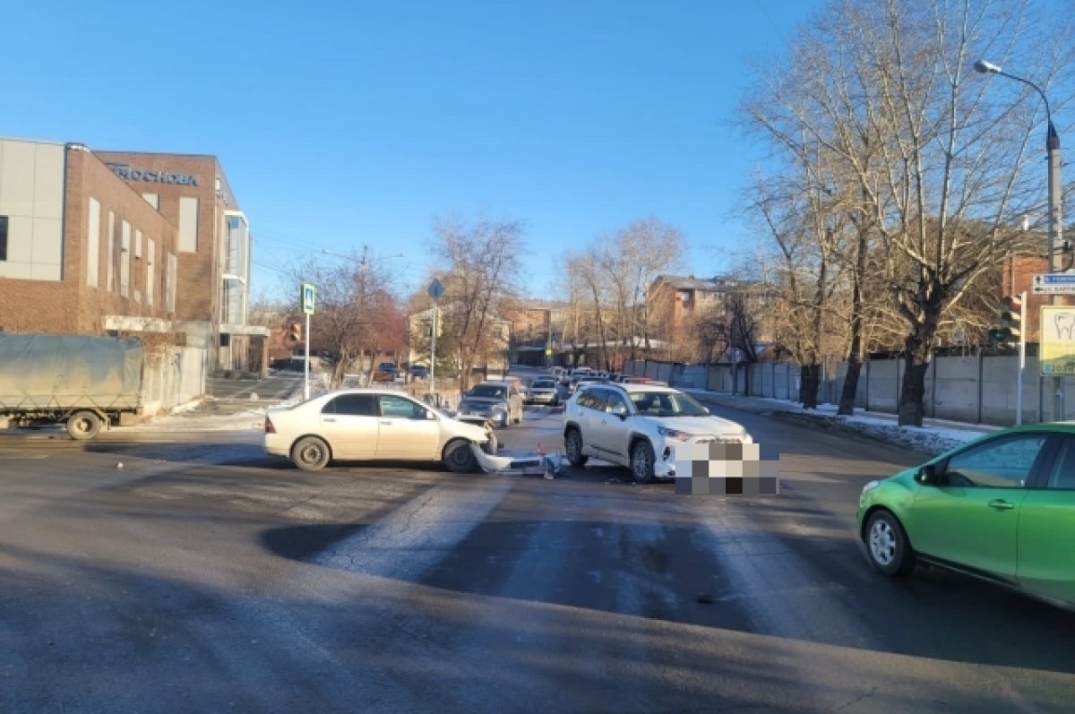    12 взрослых и 2 ребенка пострадали в ДТП в Иркутске и районе за неделю