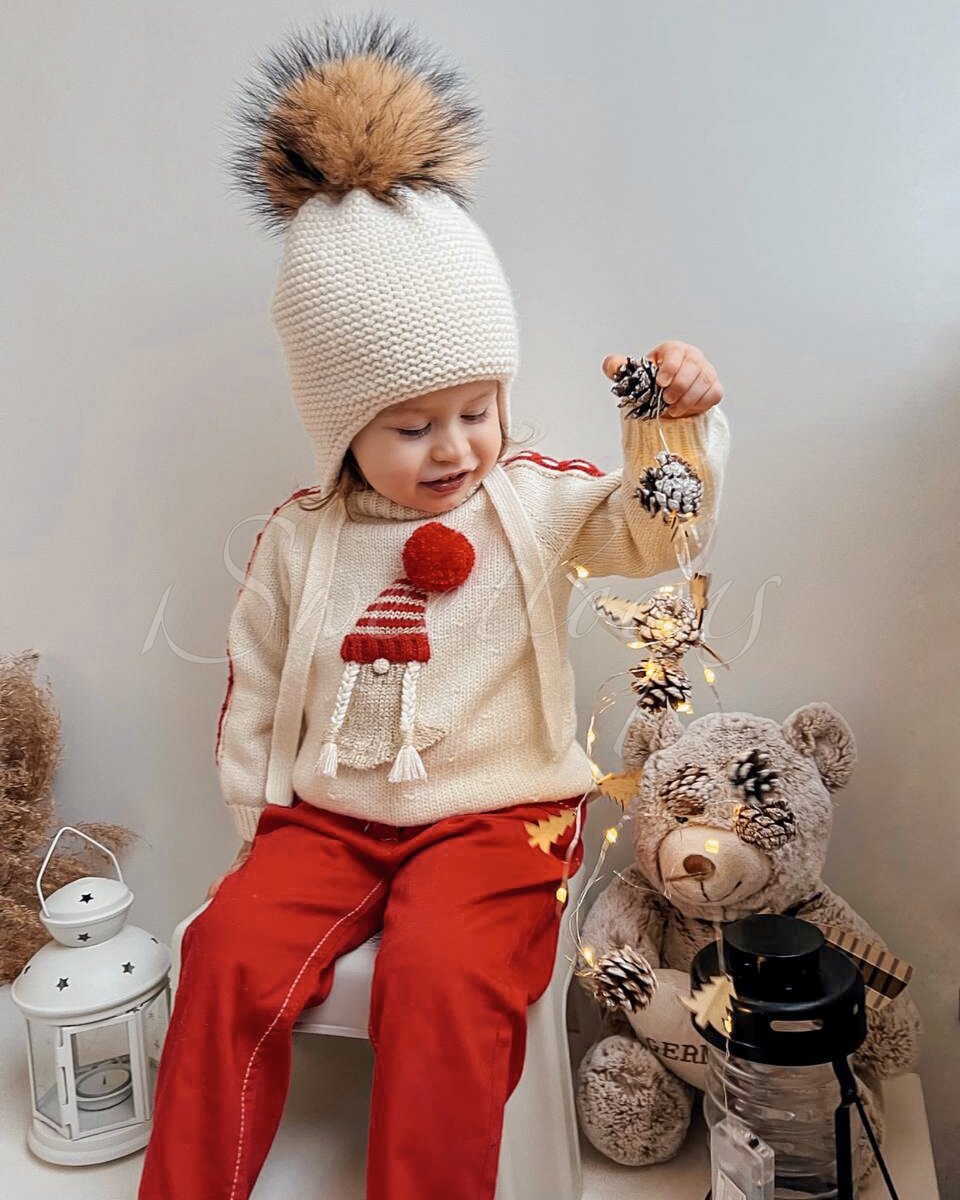 На детках реглан сидит отлично! На фото свитер по МК Christmas 