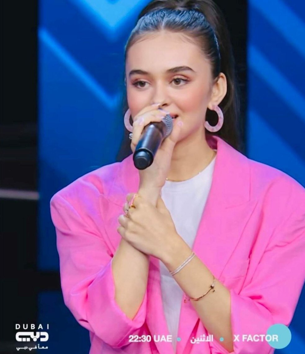 предоставленное фото