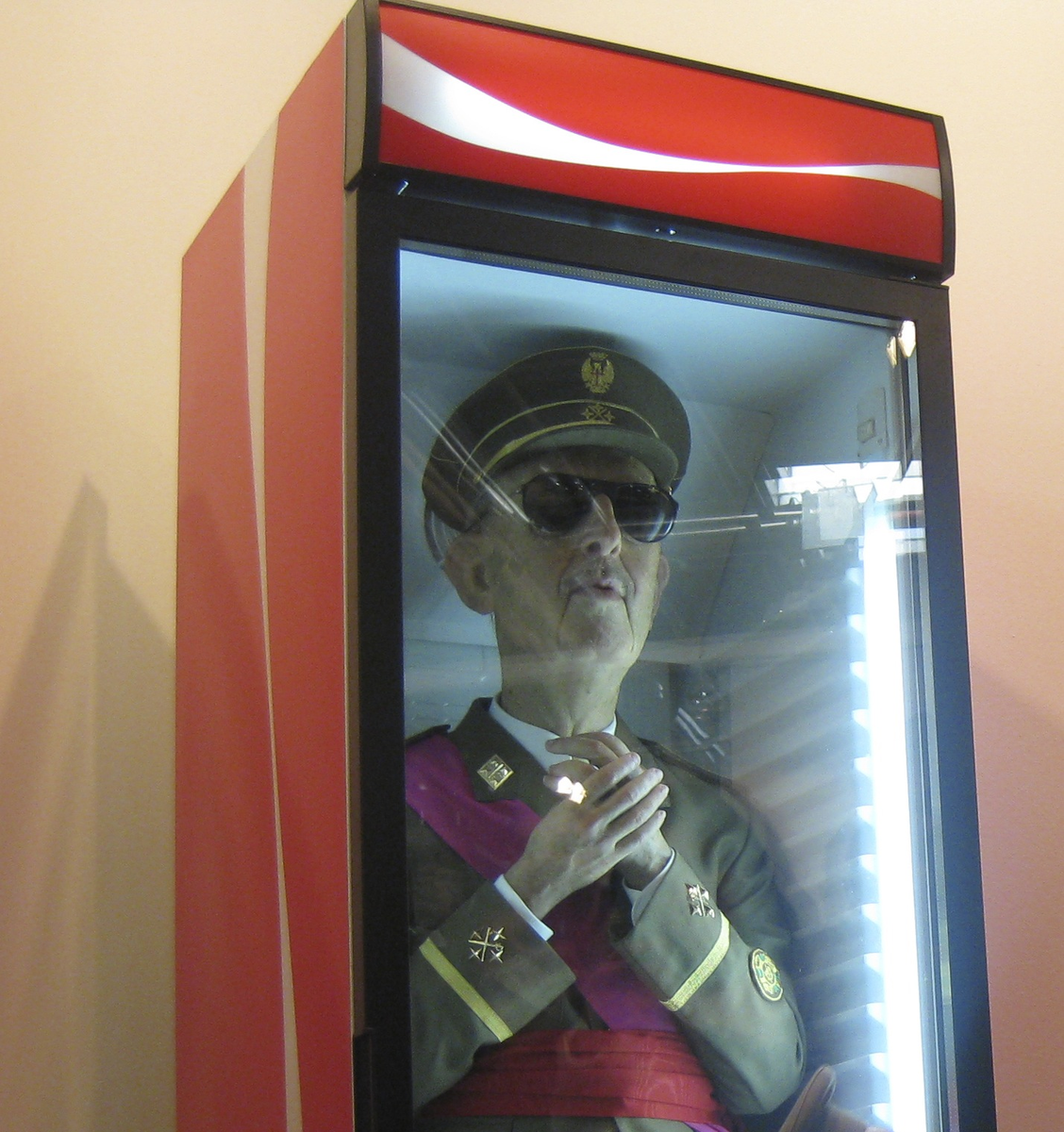 скульптура Эухенио Мерино