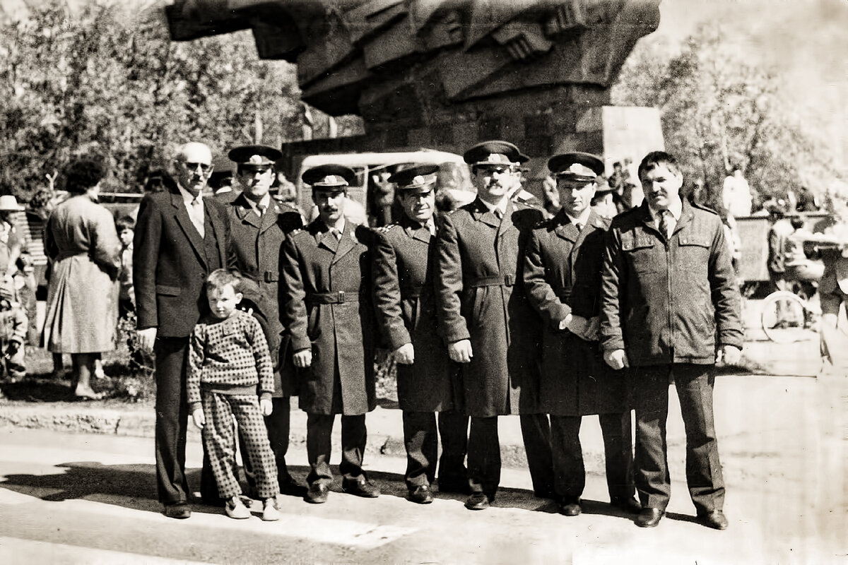 бкд набережные челны. каи стройотряд значок. боевые комсомольские дружины. ветераны бкд. бкд боевая комсомольская дружина.