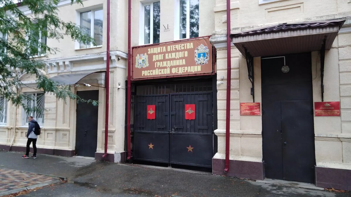     Сергей Чирков ранее временно исполнял обязанности руководителя ведомства. Свое возможное назначение он отрицал до последнего.