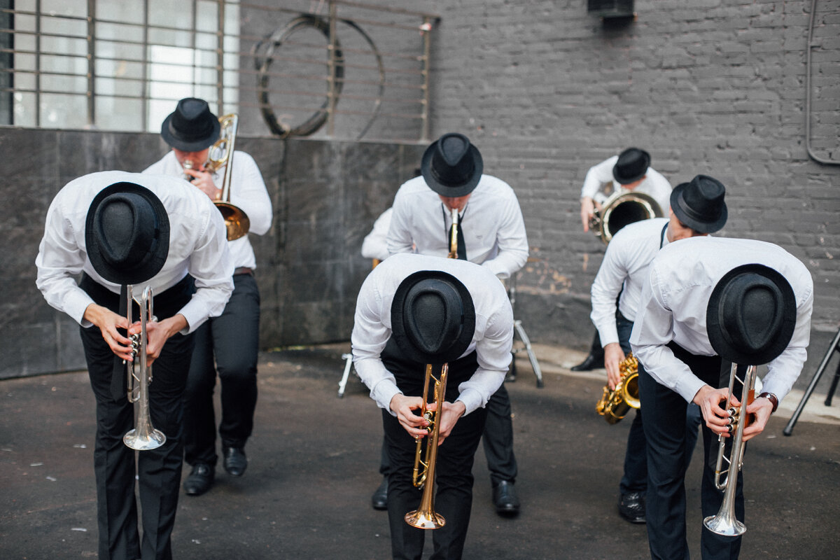 Одна картинка ТуТ, моя. Других не будет... 