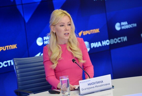    Екатерина Мизулина