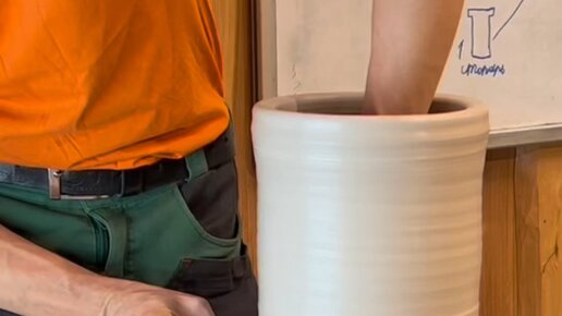 Илья Калашников | 🍯 Большой кувшин 🏠 Гончарная Школа с 4 Февраля 2024г ...