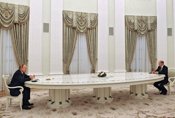    Владимир Путин и Олаф Шольц