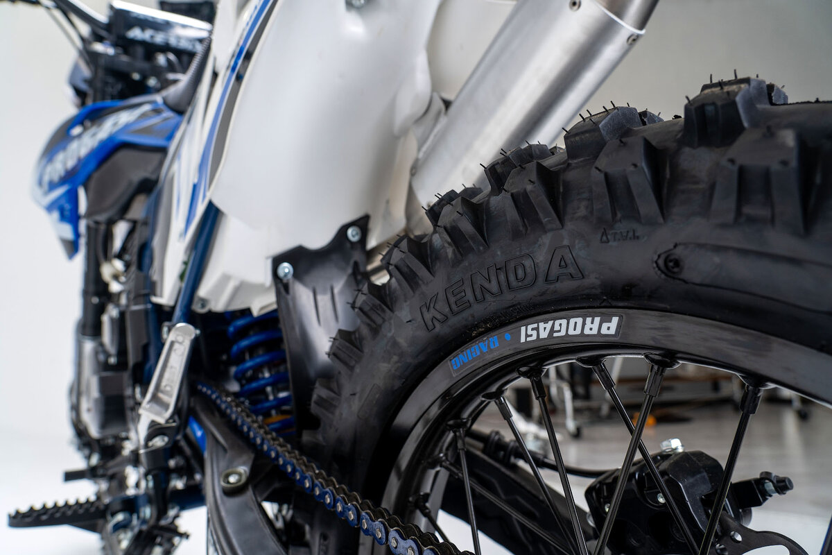 Progasi 250 enduro. Progasi super Max 250 2024. Progasi super Max 300 2024 какая задняя подвеска.