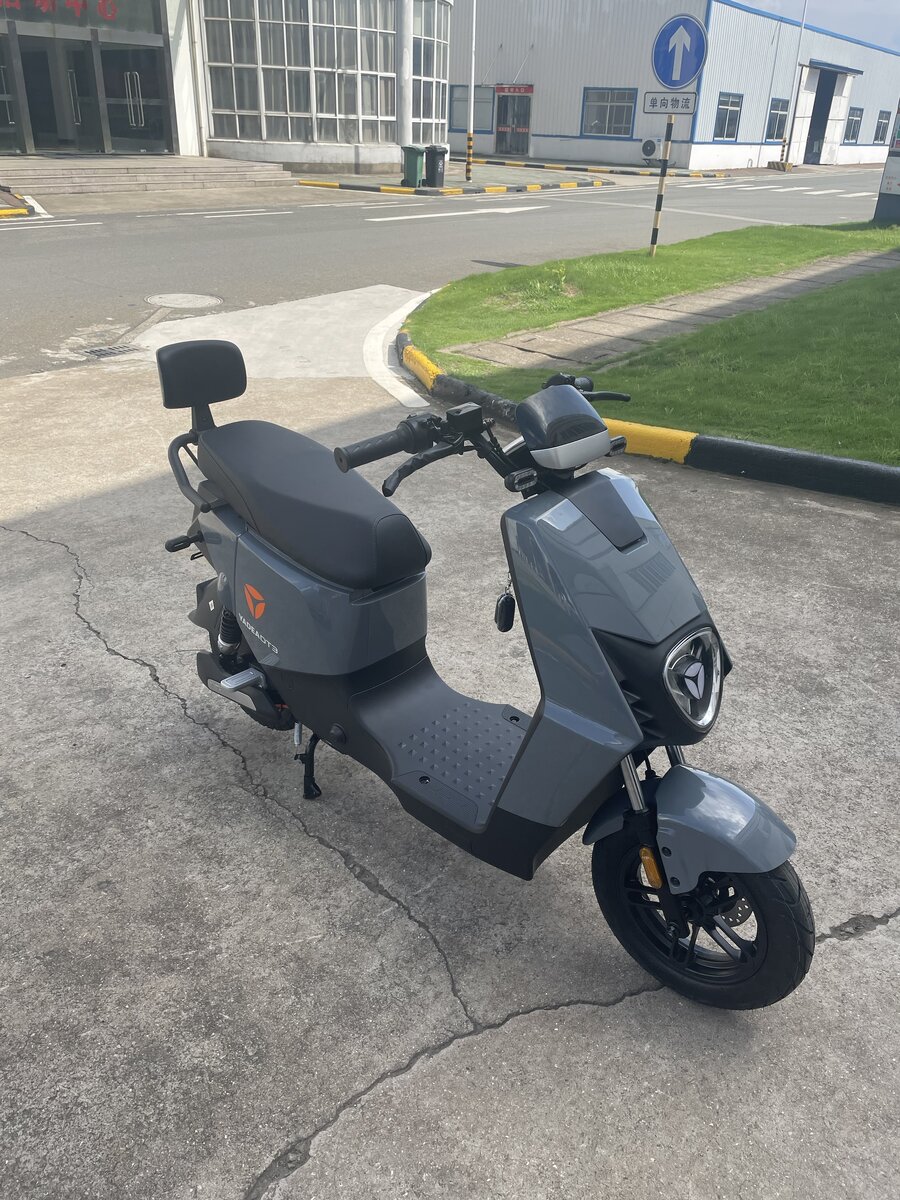 Скутер электрический YADEA DT3