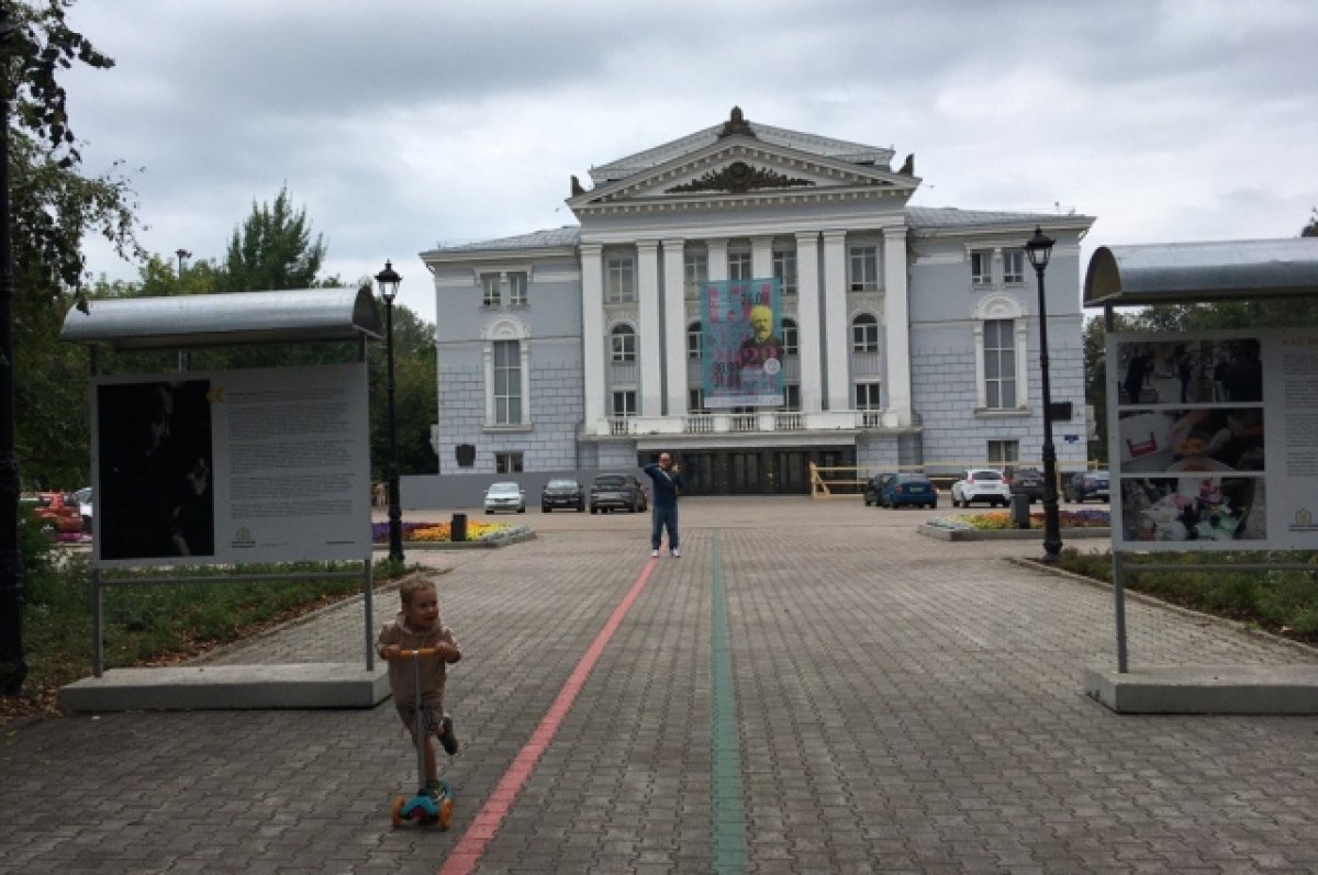    Создатели трека задумали собрать данные о качестве жизни в городах с помощью музыки и нейросети.