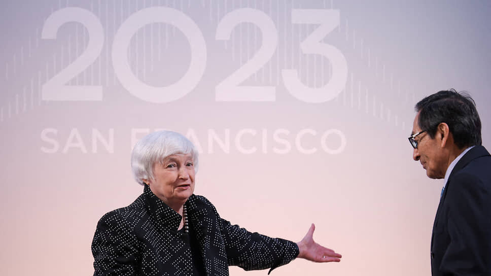 Фото: Carlos Barria / Reuters📷Министр финансов США Джанет Йеллен и министр финансов Мексики Рохелио Рамирес де ла О на саммите АТЭС в Сан-Франциско