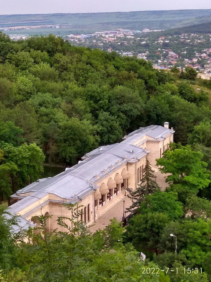 Елизаветинская (Академическая) галерея (источник: Яндекс.Карты).