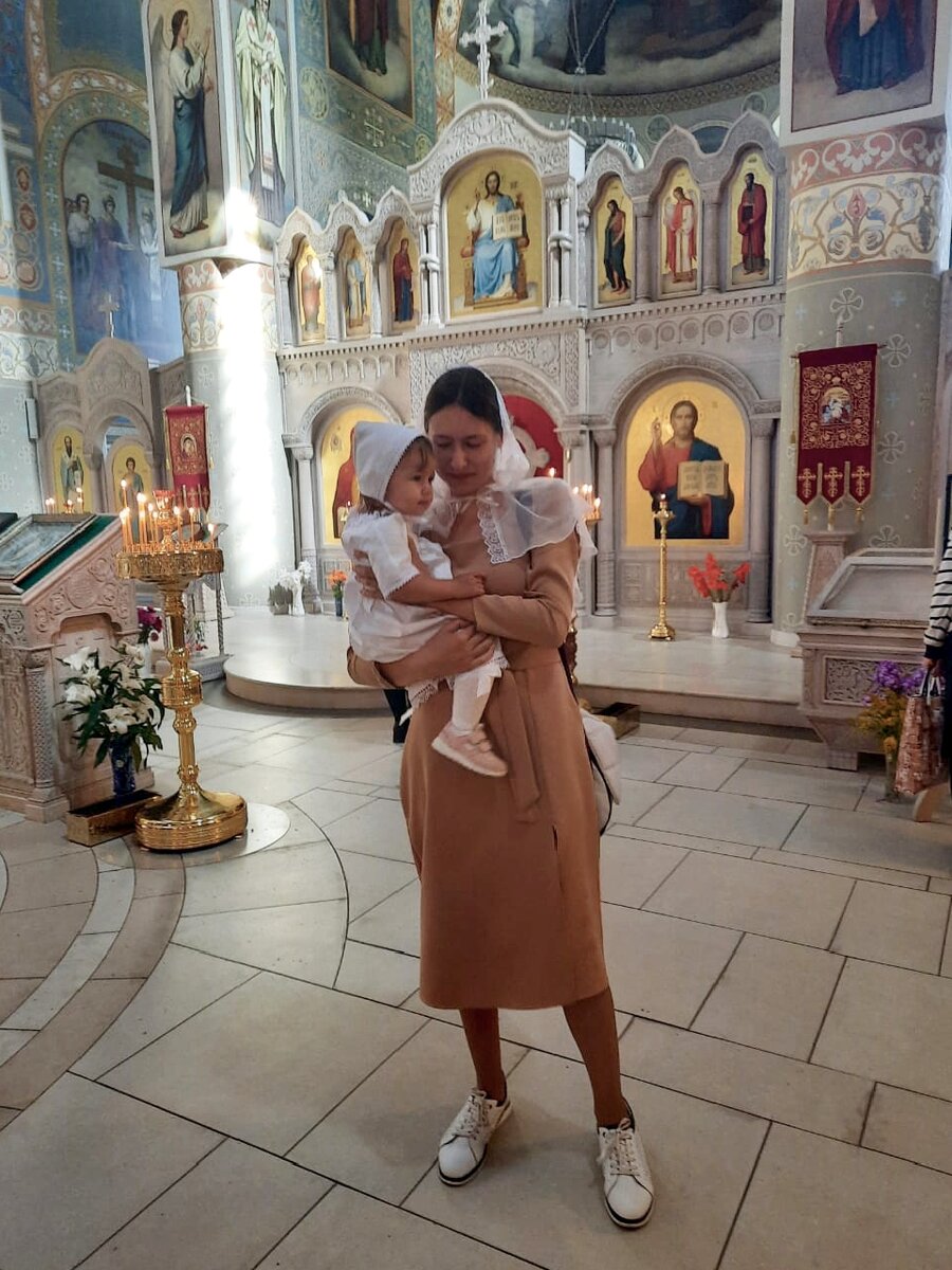 Конечно же с дочей.❤