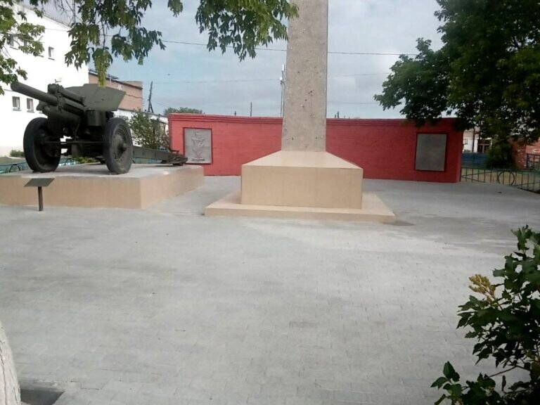    В Гайском городском округе обустроены памятники погибшим в годы войны односельчанам   Белов Михаил Александрович