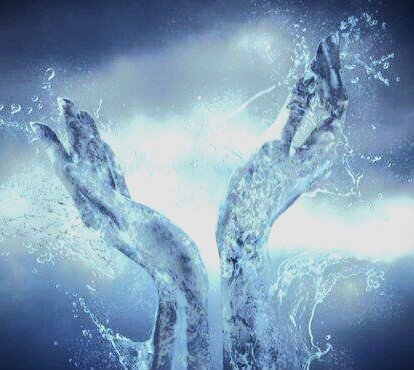 У каждого свой срок, свои мгновения, на каждом крест и множество грехов, всё это есть без толики сомнения даже у тех, кто отрицать это готов...