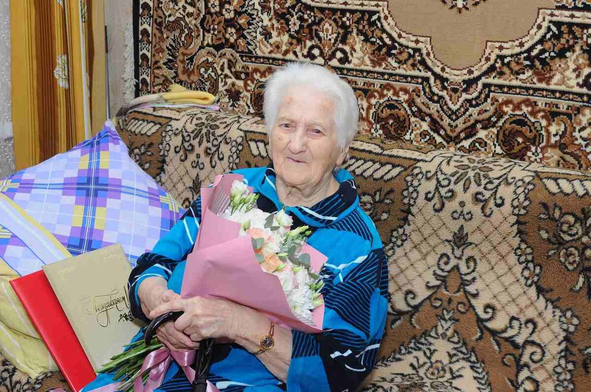 Отпраздновала 100-летний юбилей жительница Воронежа Акулина Сенцова |  Горком36 | Воронеж | Дзен