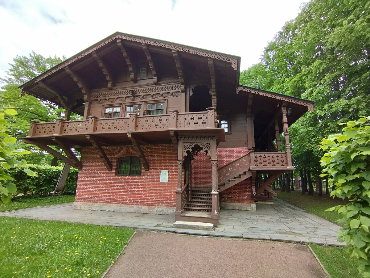 Швейцарский домик (ФОТО АВТОРА)