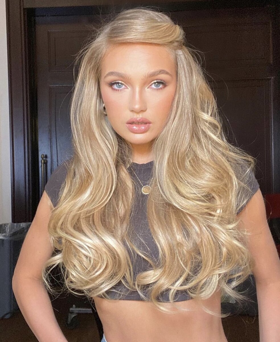    Укладка стрижки каскад на брашинг@hairbyruslan