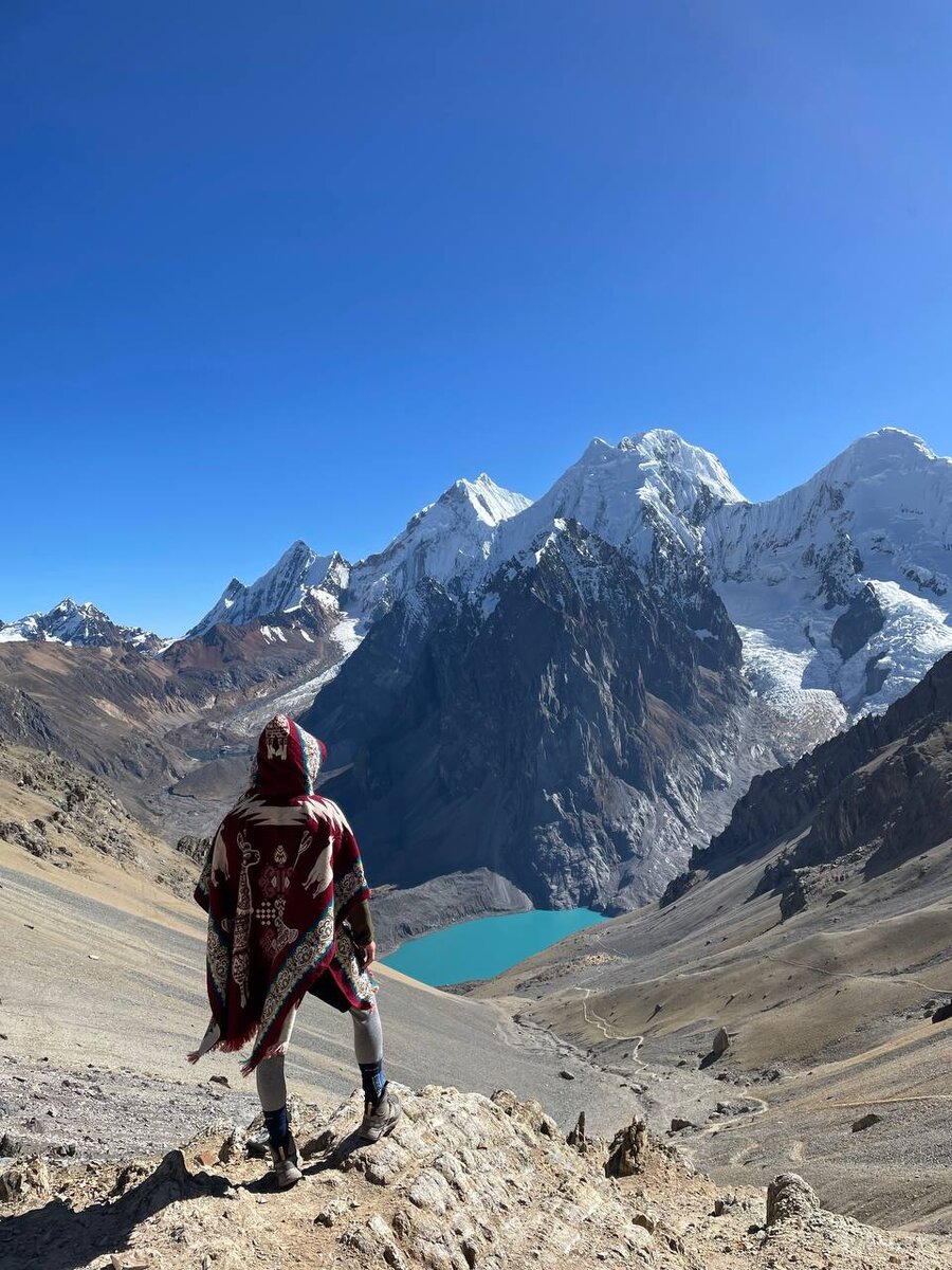 любуюсь горами и мысленно пишу статью в дзене