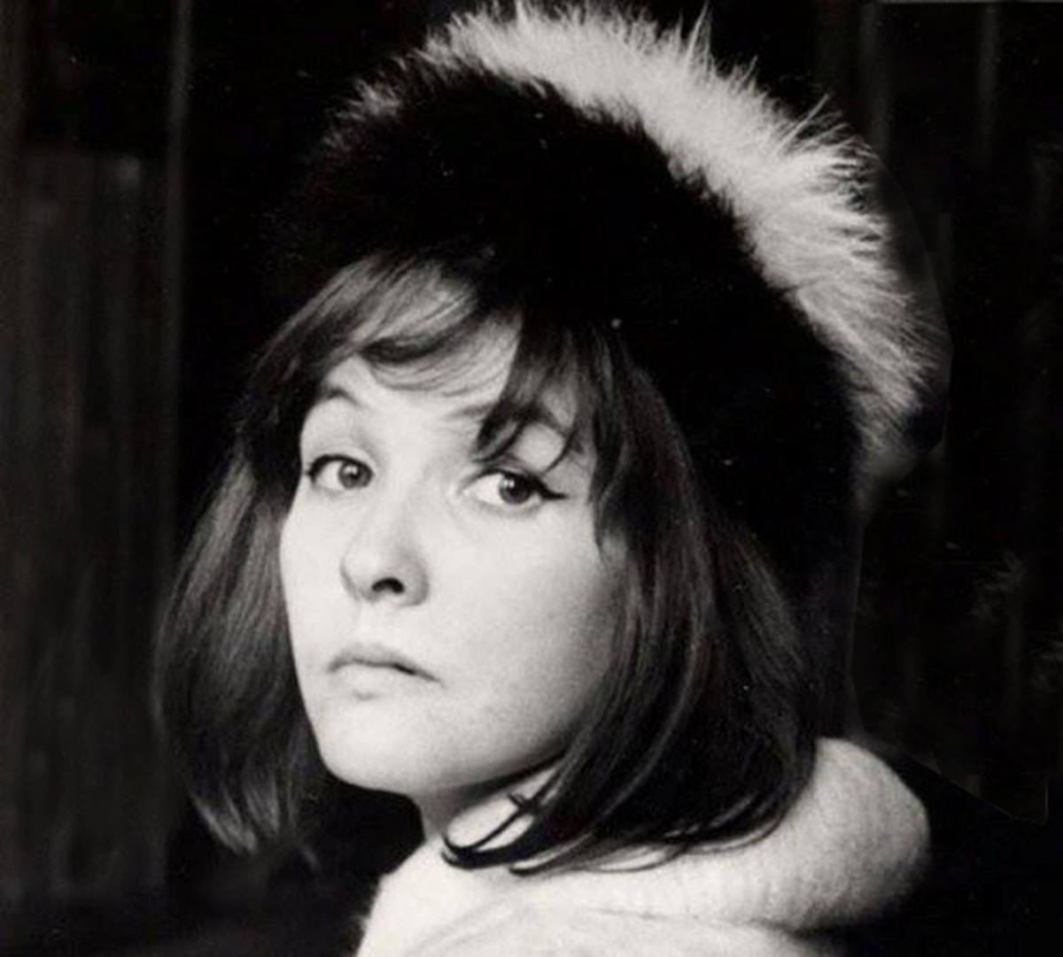 Ахмадулина. Ахмадулина. Ахмадулина. Ахмадулина. Беллf ахатовнf ахмадулинf.