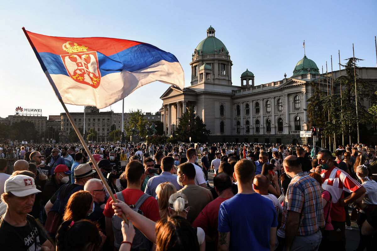 Протесты в белграде сейчас. Республика Сербия Белград. Сербия протесты 1999. Республика Сербия Косово. Население Белграда Сербия.