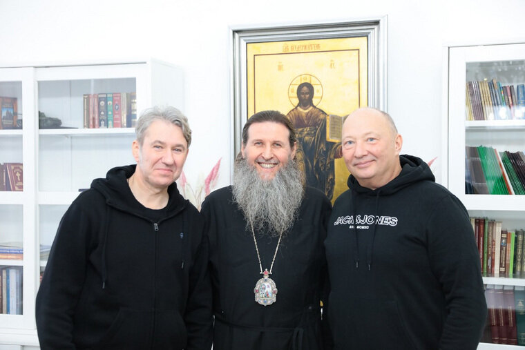    Артисты Юрий Гальцев и Юрий Михайлик приехали в Курган и встретились с митрополитом Даниилом